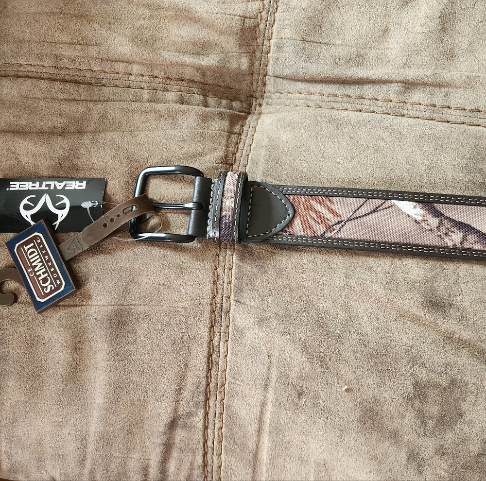 Schmidt Realtree Camo BELT
